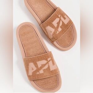 APL Techloom Velvet Slide